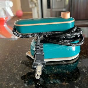 Handheld Steam Iron Travel‎ Size
